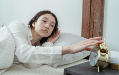 睡醒就很美的“伪素颜”自由：爱贝芙四代，把抗衰变成一件省心事
